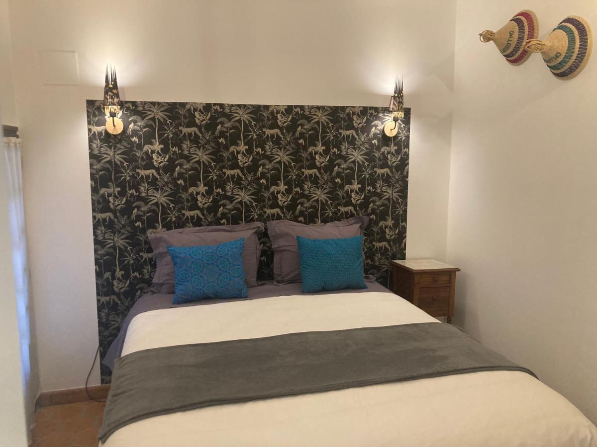 Chambre D'Hotes Les Roches Corme-Royal Zewnętrze zdjęcie