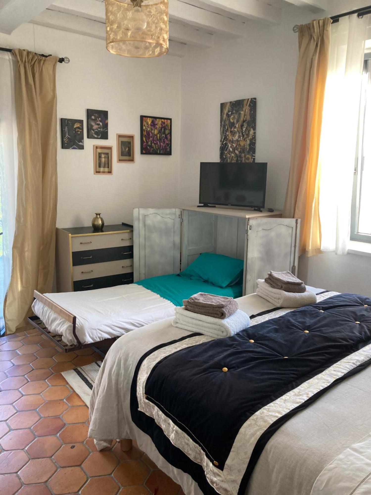 Chambre D'Hotes Les Roches Corme-Royal Zewnętrze zdjęcie